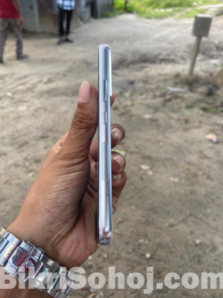 Samsung S22